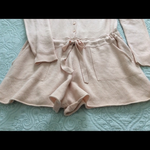 Cashmere romper - Picture 3 of 3